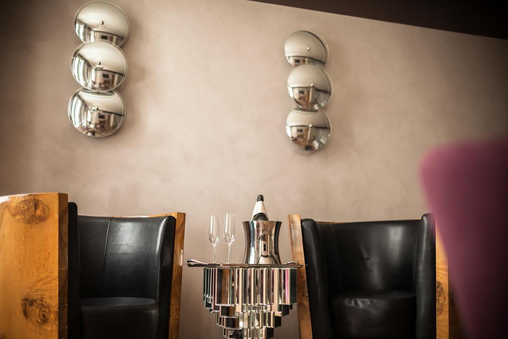 Liassidi Wellness Suites Veneza Quarto foto