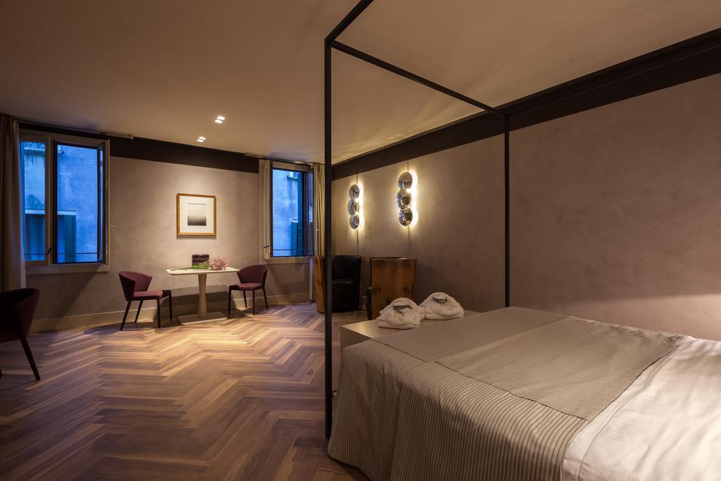 Liassidi Wellness Suites Veneza Exterior foto