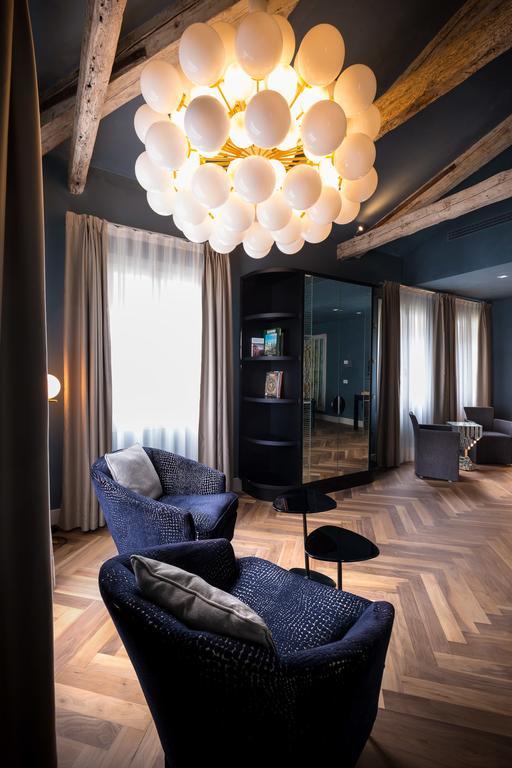 Liassidi Wellness Suites Veneza Exterior foto
