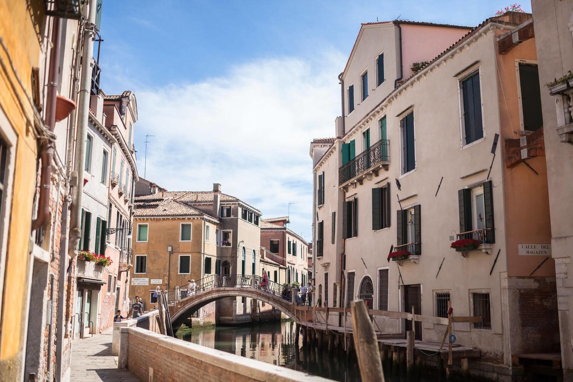 Liassidi Wellness Suites Veneza Exterior foto